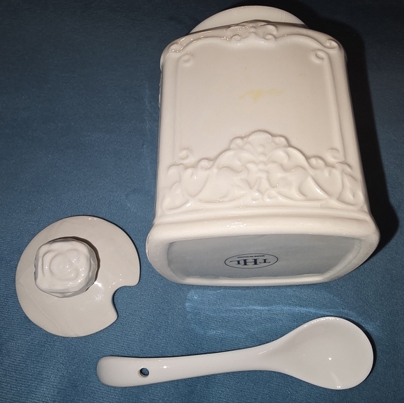 THL Classic French Chic Porcelain Rose Top White Sugar Bowl Farmhouse - Picture 6 of 8